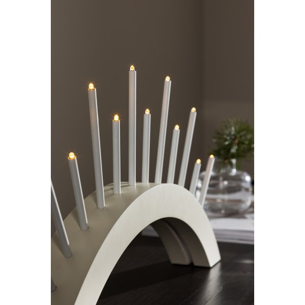 Björnrike pöytävalaisin - beige Björnrike pöytävalaisin - beige