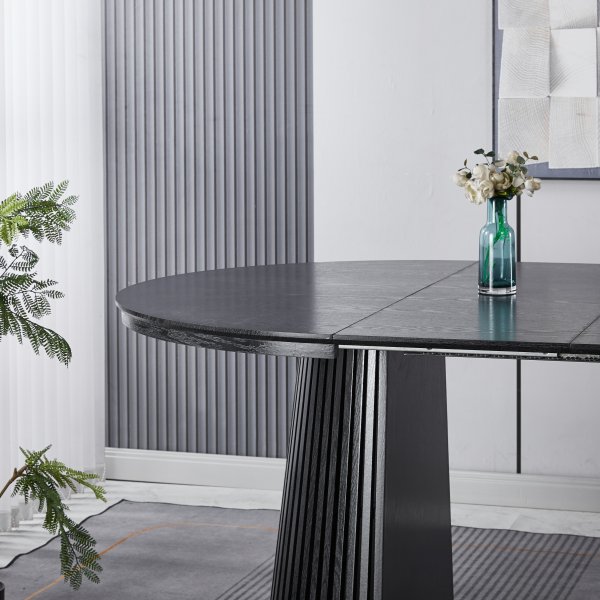 Ruokailuryhm� Crossby, jatkettava p�yt� �120-200cm, mustaksi petsattu tammi, ja 8 Callum-ruokailutuolia beigenv�risess� kankaass