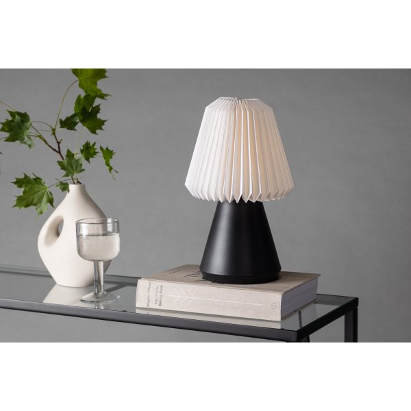 Fj�llen p�yt�valaisin - musta/valkoinen