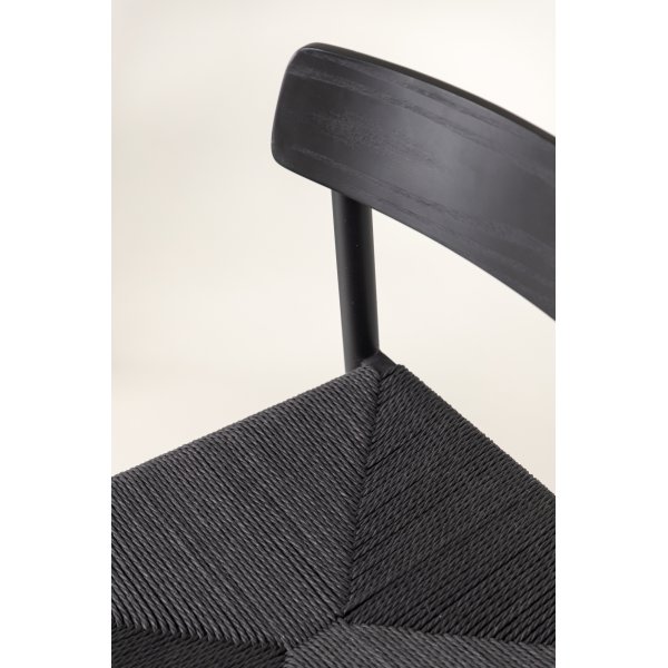 Malmön ruokapöydän tuoli - musta Malmön ruokapöydän tuoli - musta