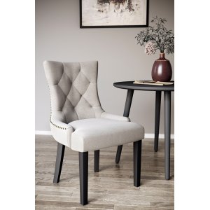 Ruokapöydän tuoli beige/ruskea - Tuva + Huonekalujen tekstiilien puhdistus Ruokapöydän tuoli beige/ruskea - Tuva + Huonekalujen tekstiilien puhdistus
