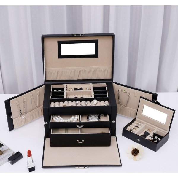 Carat korurasia - musta Carat korurasia - musta