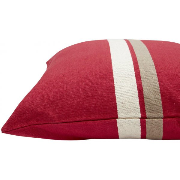 Majken tyynynpäällinen 50 x 50 cm - punainen Majken tyynynpäällinen 50 x 50 cm - punainen