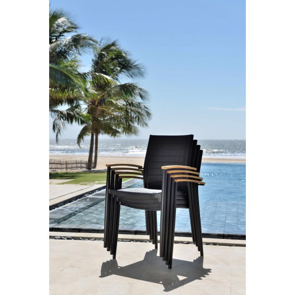 Portaalit ruokailuryhmä 5 - Musta/tiikki Portaalit ruokailuryhmä 5 - Musta/tiikki