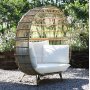 Igloo-lounge sohva rottinkia