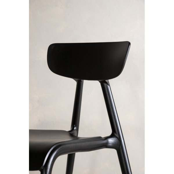 Ursholmen ruokatuoli - musta Ursholmen ruokatuoli - musta