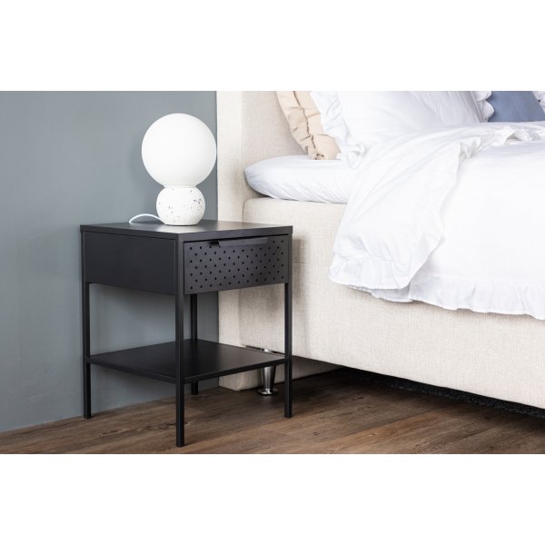 Sacramento yöpöytä - musta Sacramento yöpöytä - musta