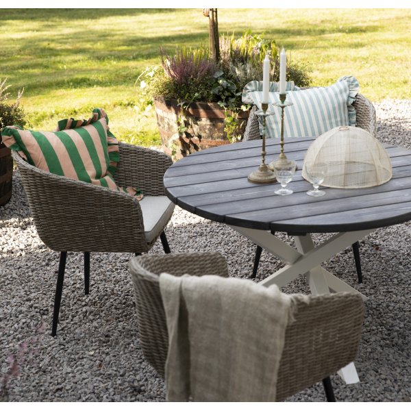 Ruokailuryhmä Aster: Pyöreä pöytä Ø112 cm ja 4 nojatuolia Ruokailuryhmä Aster: Pyöreä pöytä Ø112 cm ja 4 nojatuolia