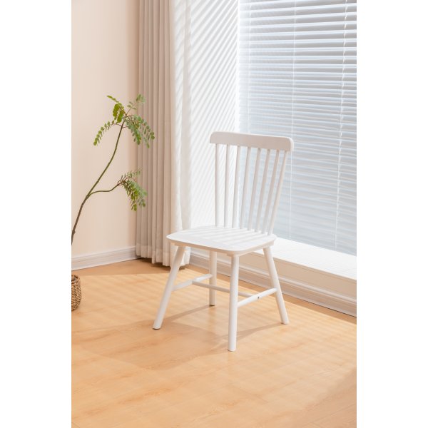 Agda valkoinen rottinkituoli Agda valkoinen rottinkituoli