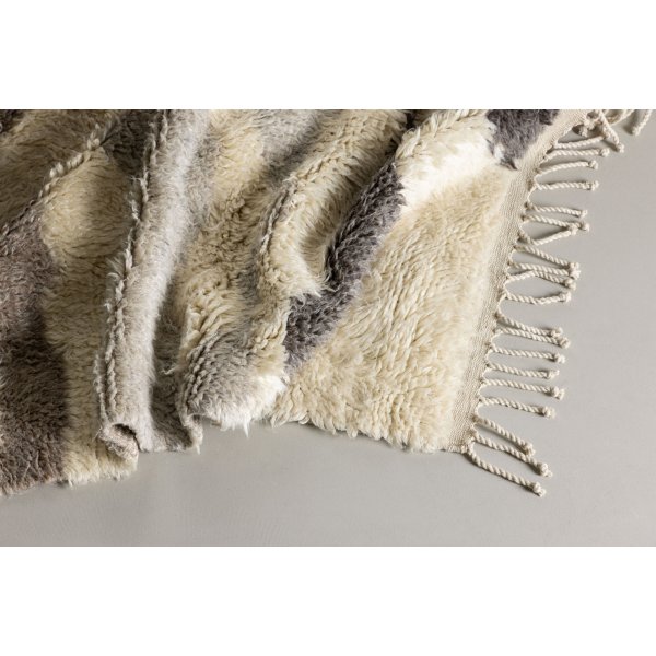 Charlie-matto 400 x 300 cm - Norsunluu Charlie-matto 400 x 300 cm - Norsunluu