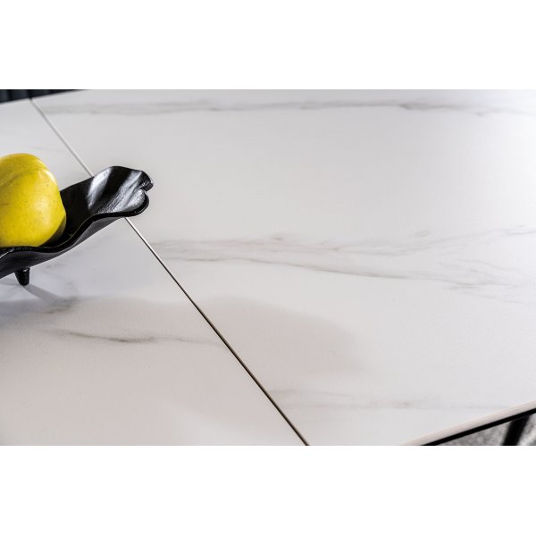 Westin ruokapöytä 120-160 cm - Valkoinen/musta Westin ruokapöytä 120-160 cm - Valkoinen/musta