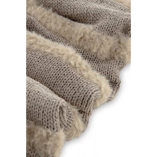 Tina ruudullinen 130x170 cm - harmaa Tina ruudullinen 130x170 cm - harmaa