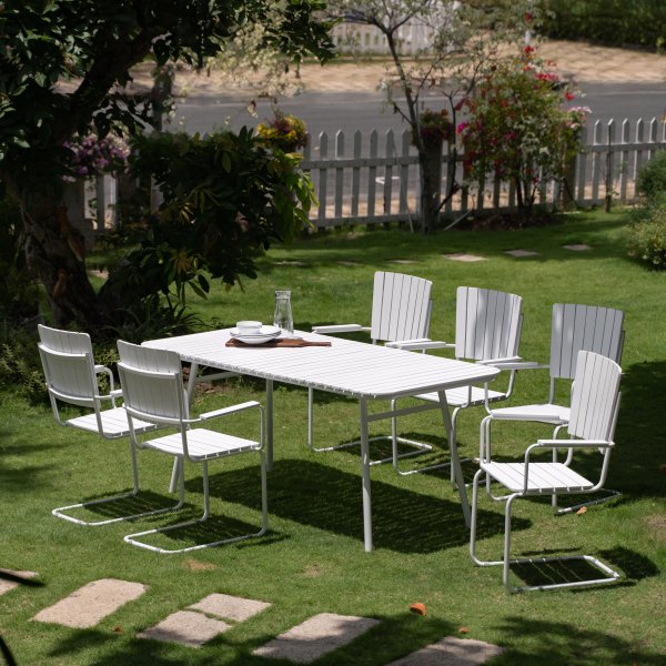 Holmö-ruokailuryhmä; pöytä 180x80 cm ja 6 nojatuolia - valkoinen Holmö-ruokailuryhmä; pöytä 180x80 cm ja 6 nojatuolia - valkoinen