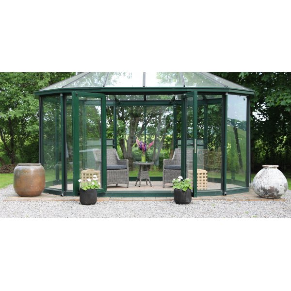 Gränna ulkokalusteet ryhmä - Nojatuolit pöydällä Gränna ulkokalusteet ryhmä - Nojatuolit pöydällä