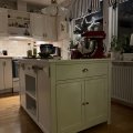 Asiakaskuva Keittiösaareke Heritage - Valkoinen