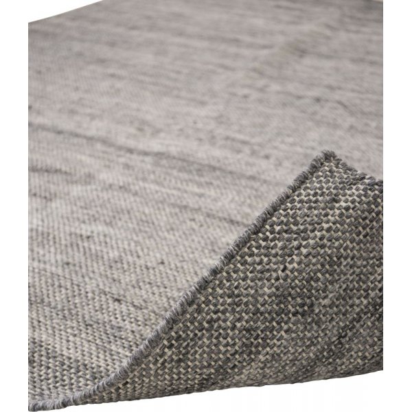 Trevor räsymatto - Meleerattu harmaa, polyesteri Trevor räsymatto - Meleerattu harmaa, polyesteri