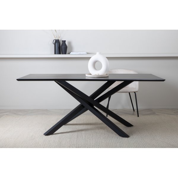 Piazza ruokap�yt� 180 x 90 cm - Musta