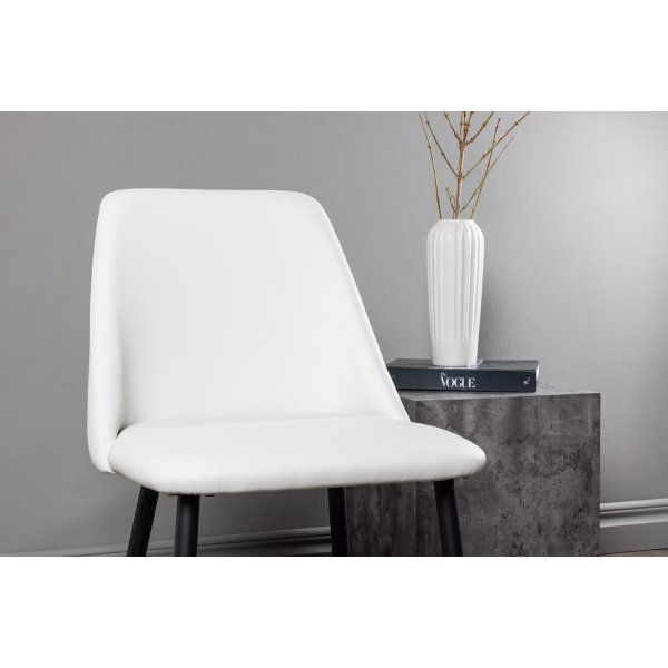 Yöruokailutuoli - Valkoinen PU Yöruokailutuoli - Valkoinen PU