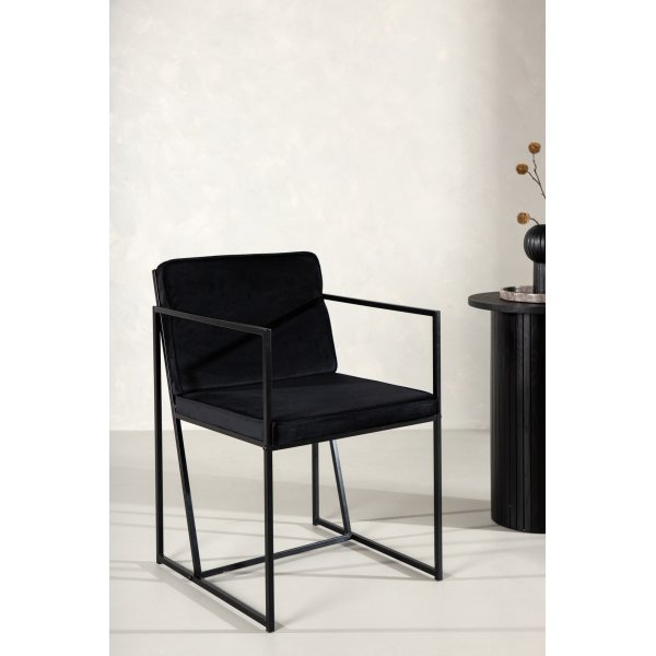Richmond ruokapöydän tuoli - musta Richmond ruokapöydän tuoli - musta