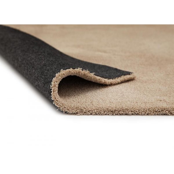 Claire- ryamatto - Pellava Claire- ryamatto - Pellava