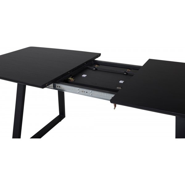 Hallsberg ruokapöytä 160-200 cm - Musta Hallsberg ruokapöytä 160-200 cm - Musta