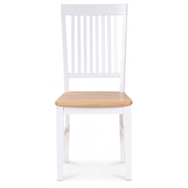 Ruokailuryhmä: Läckön ruokapöytä, pyöreä - valkoinen / öljytty tammi + 4 Selma tuolia - valkoinen / öljytty tammi + 4.00 x Tuolin tyyny Ruokailuryhmä: Läckön ruokapöytä, pyöreä - valkoinen / öljytty tammi + 4 Selma tuolia - valkoinen / öljytty tammi + 4.00 x Tuolin tyyny