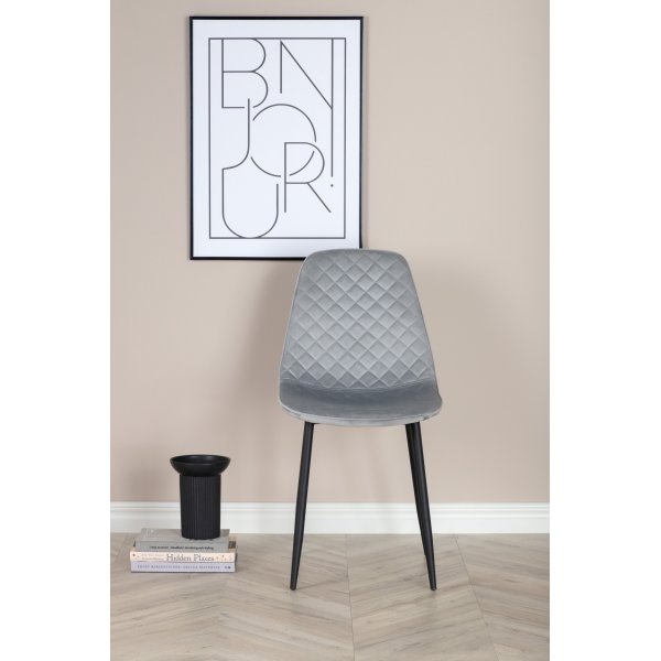 Bridge Diamond ruokapöydän tuoli - Harmaa sametti Bridge Diamond ruokapöydän tuoli - Harmaa sametti