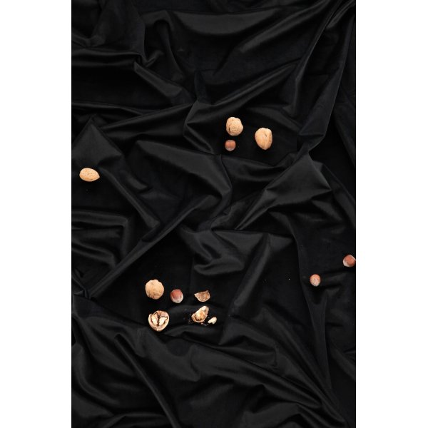 Magdalena verho 135x250 cm - Musta Magdalena verho 135x250 cm - Musta