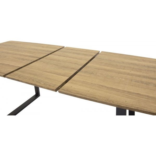 Ruokapöytä Hallsberg - Musta / tammi-imitaatio Ruokapöytä Hallsberg - Musta / tammi-imitaatio