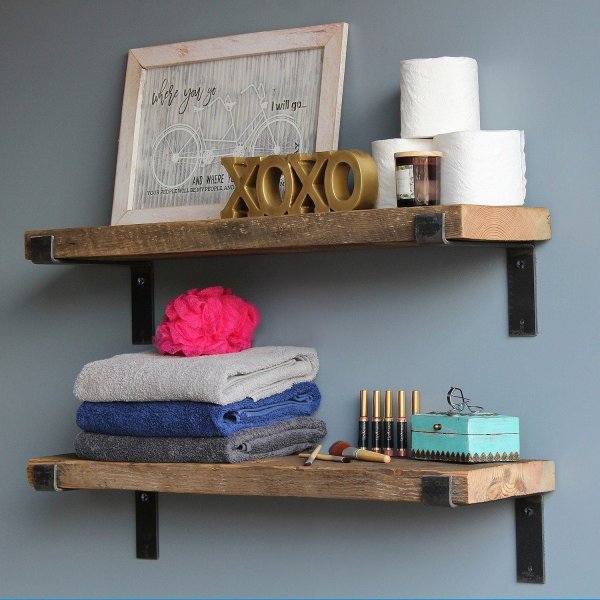 Lamba seinähylly 4 - Musta/pähkinä Lamba seinähylly 4 - Musta/pähkinä