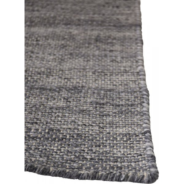 Trevor räsymatto - Meleerattu harmaa, polyesteri Trevor räsymatto - Meleerattu harmaa, polyesteri