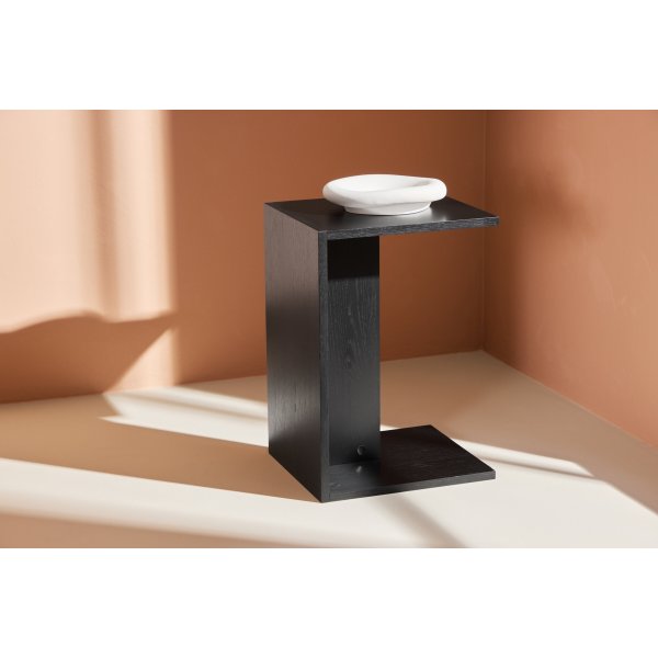 Juni sohvap�yt� 58 x 35 cm - Musta