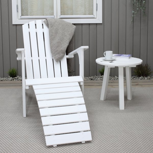 Kungshamn kansituoli jalkatuella - valkoinen + Huonekalujen puhdistus Kungshamn kansituoli jalkatuella - valkoinen + Huonekalujen puhdistus