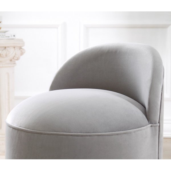 Dover Pouf - vaaleanharmaa