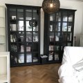 Asiakaskuva Paris- näyttelykaappi - Musta