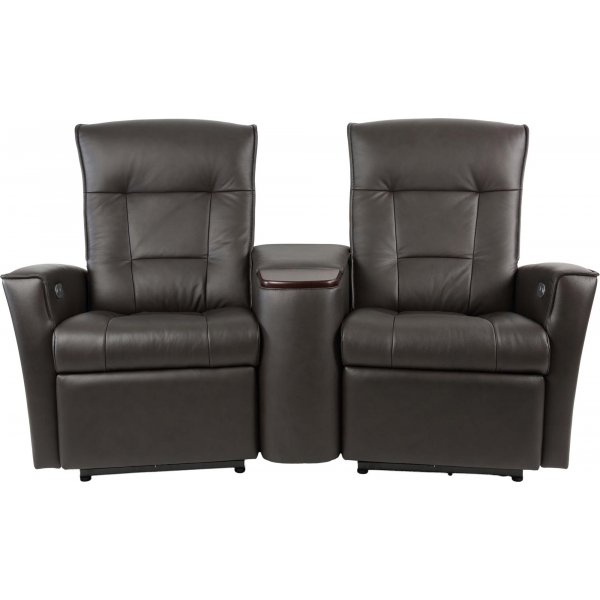 Hjellegjerde Ullstein sähkökäyttöinen 2-istuttava elokuvasohva - ruskea Hjellegjerde Ullstein sähkökäyttöinen 2-istuttava elokuvasohva - ruskea