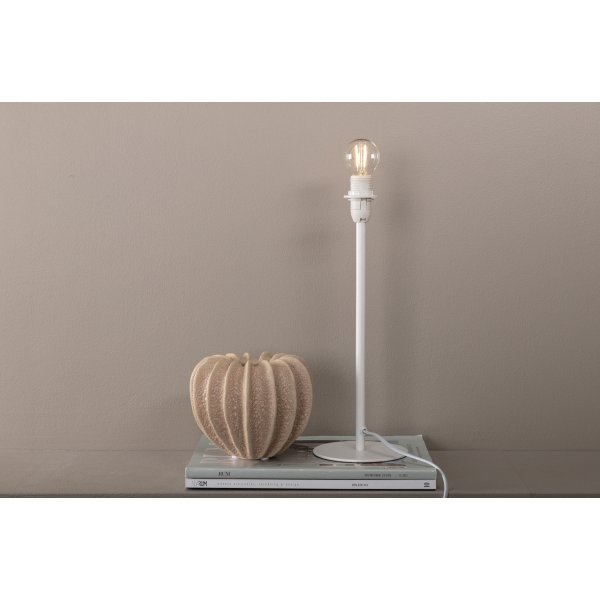 Dasir pöytävalaisin - valkoinen Dasir pöytävalaisin - valkoinen