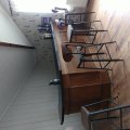 Asiakaskuva Peltinen Halle-baarituoli - Gunsmoke / saksanpähkinä