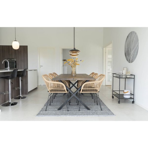 Ulkotuoli tyynyllä - Luonto + Huonekalujen tekstiilien puhdistus Ulkotuoli tyynyllä - Luonto + Huonekalujen tekstiilien puhdistus